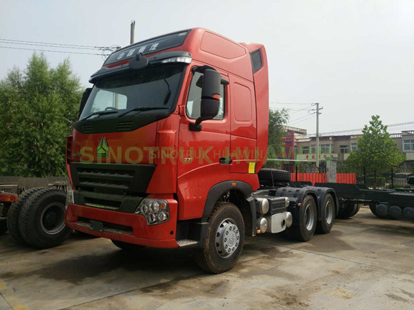Camion tracteur SINOTRUK HOWO A7