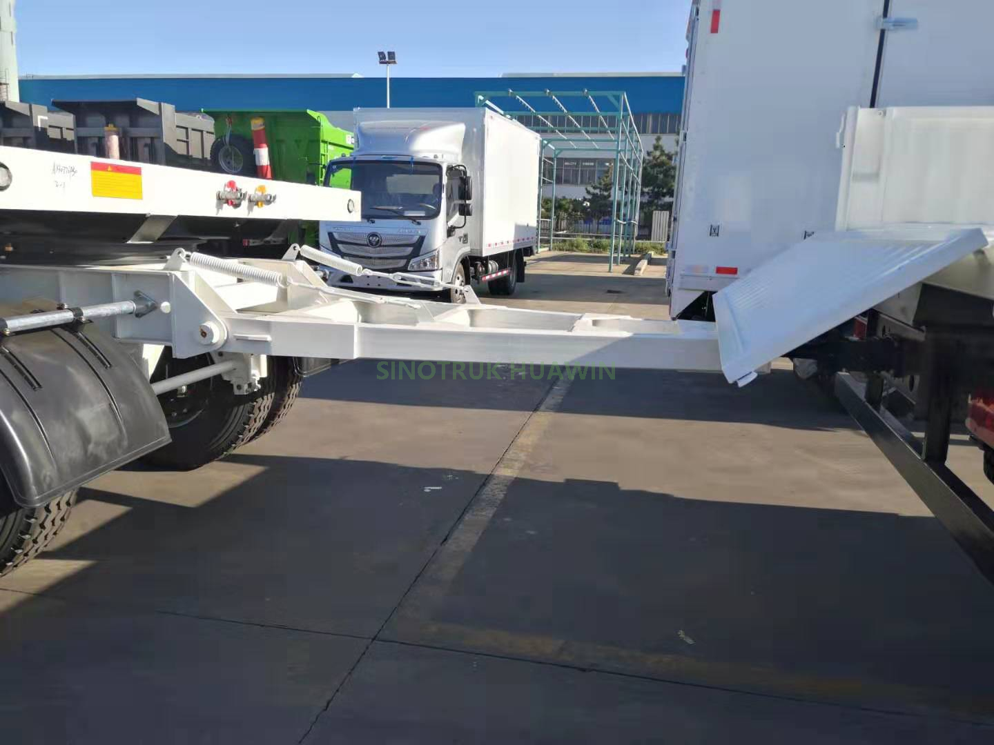 Remorque complète à plat SINOTRUK de haute qualité à 3 essieux à vendre
