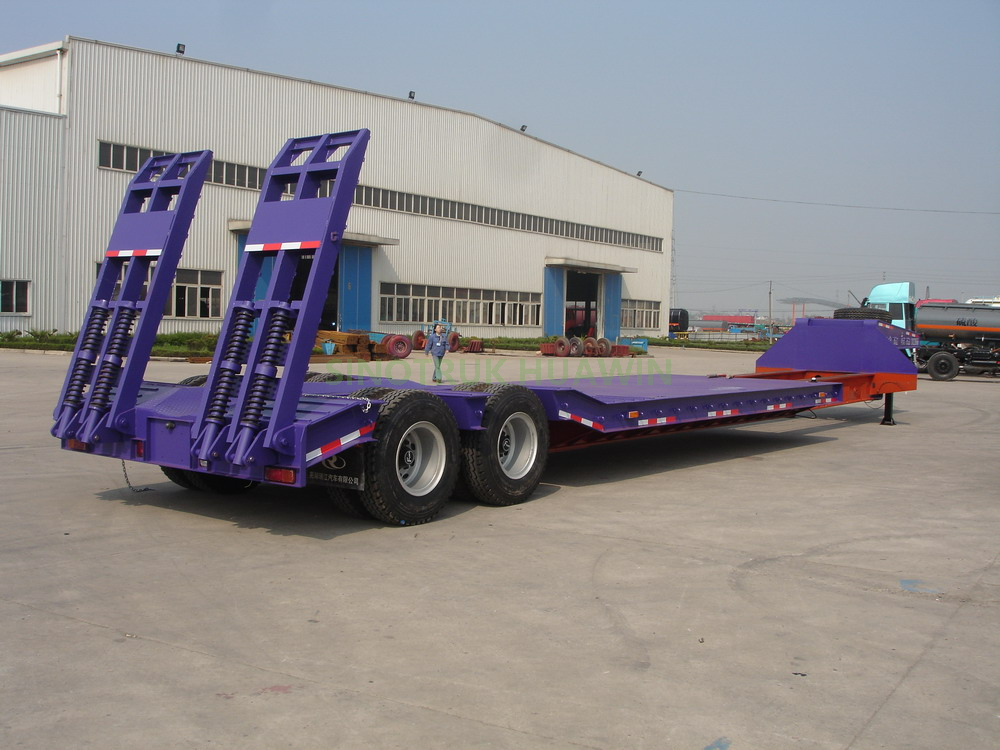 Semi-remorque de camion surbaissée extensible hydraulique SINOTRUK